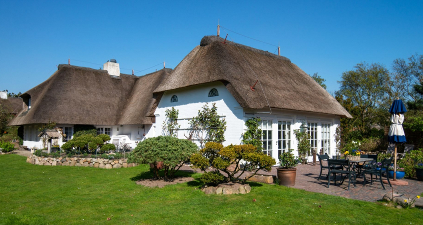 REPRÄSENTATIVER LANDSITZ UNTER REET IN TOPLAGE