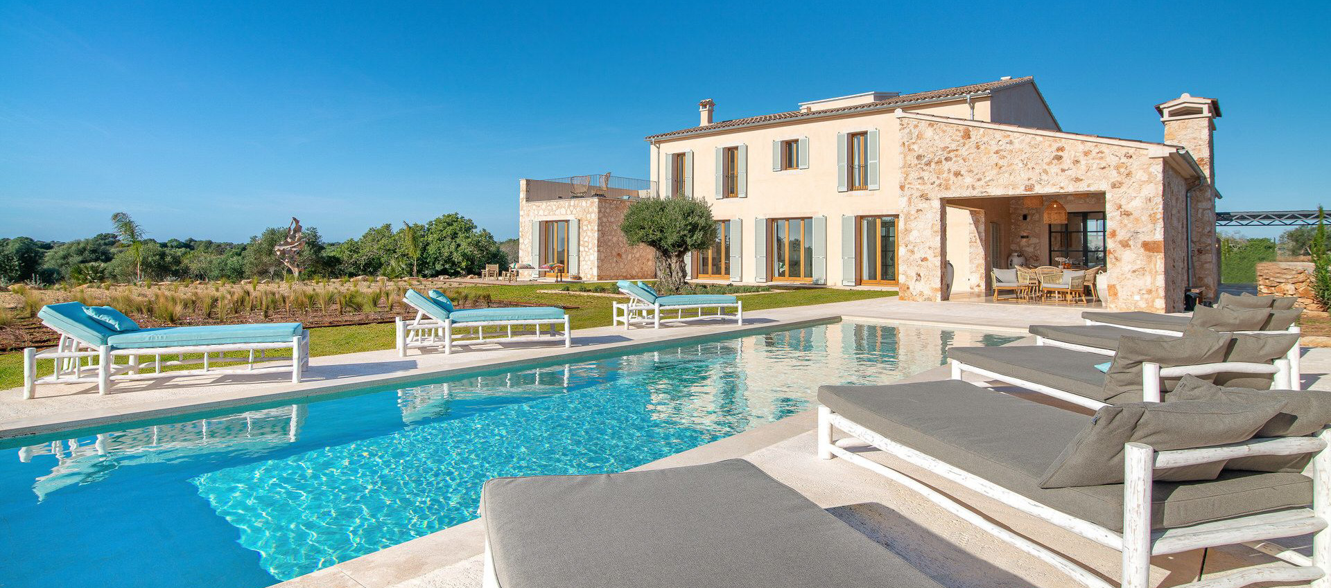 FANTASTIC NEW FINCA WITH OCEAN VIEWS