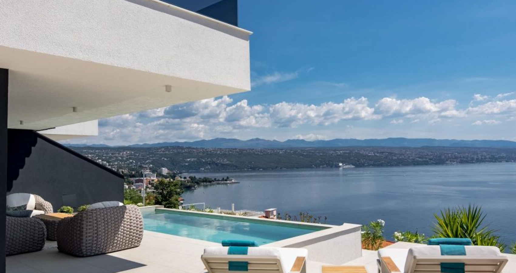 LUXURIÖSE RESIDENZ IN OPATIJA MIT PRIVATEM POOL UND SPA